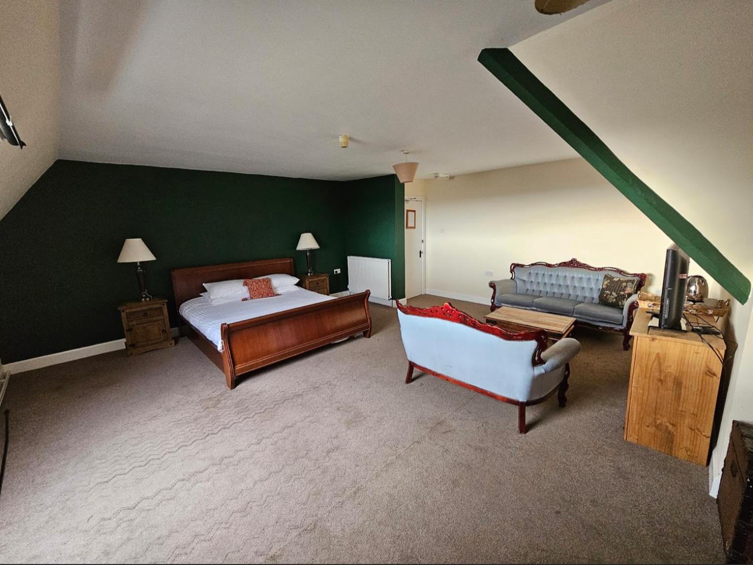 Broomhall Castle Hotel Stirling