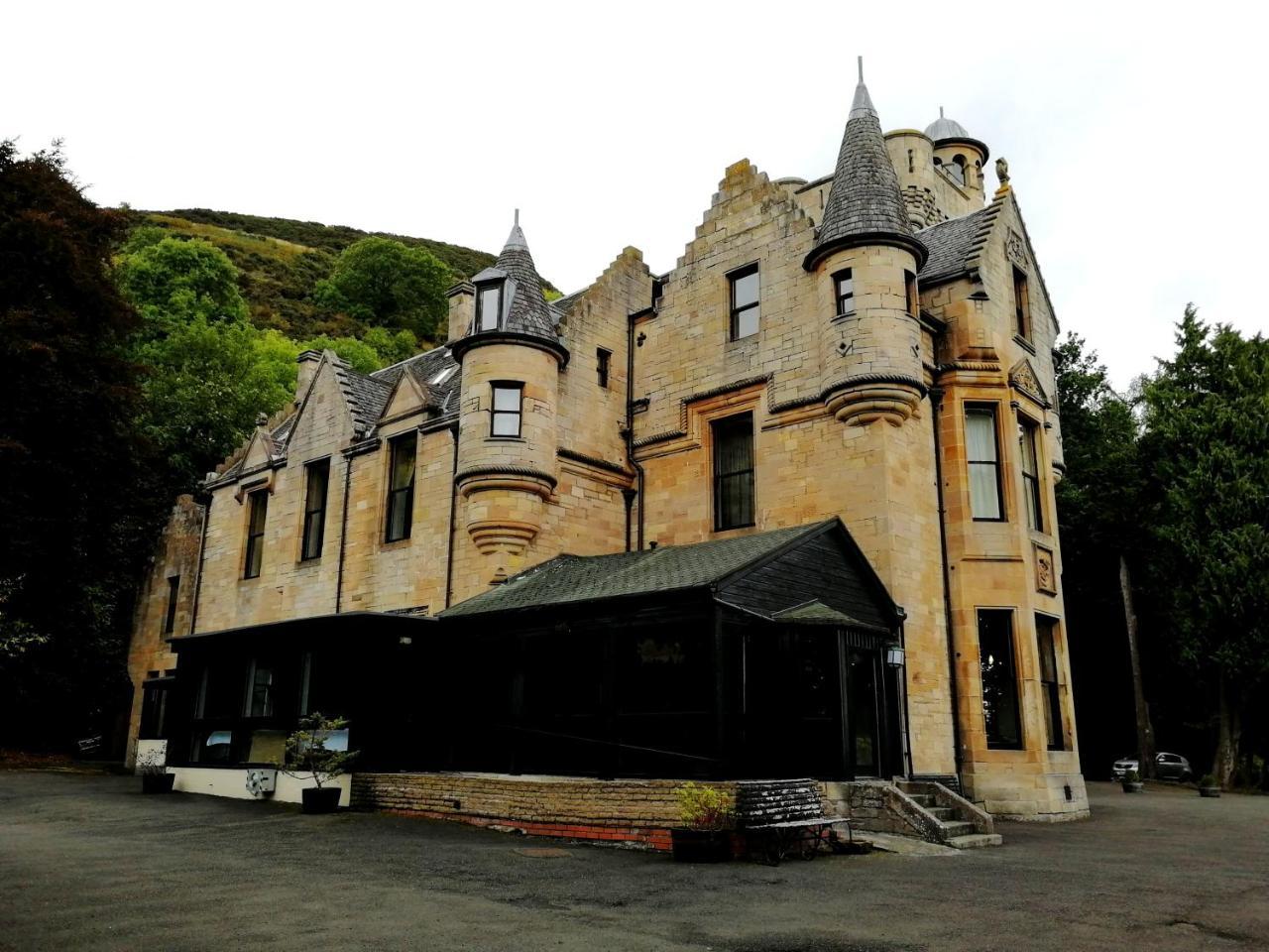 Broomhall Castle Hotel 3*